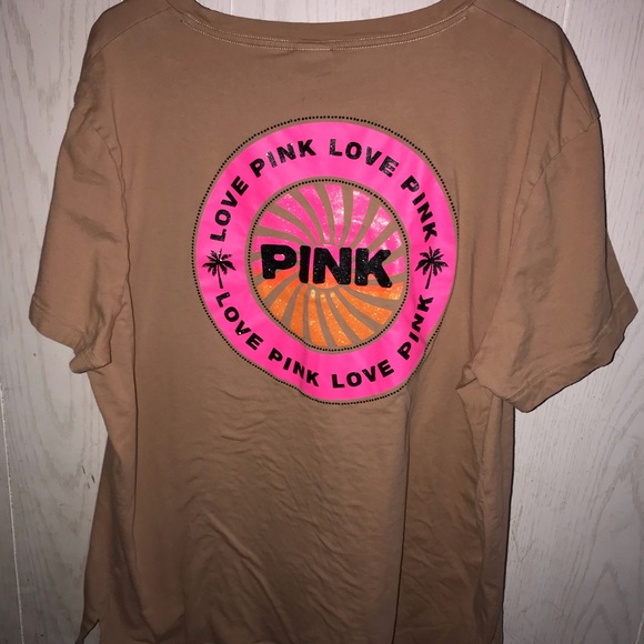 Pink shirts - Picture 2 of 4